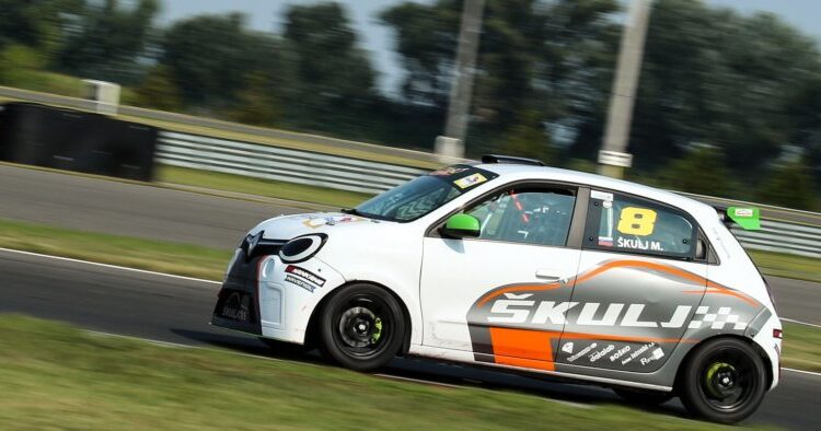 Škulj leaves Twingo Cup