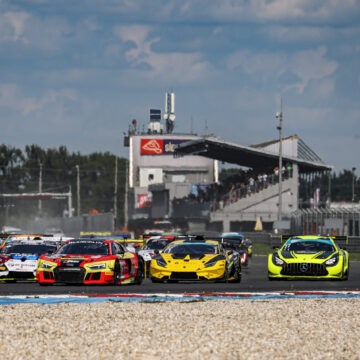 Fight for the ESET GT championship continues at Slovakia Ring