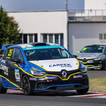 Debutant Tobias Poschik wins Clio Cup race at Hungaroring