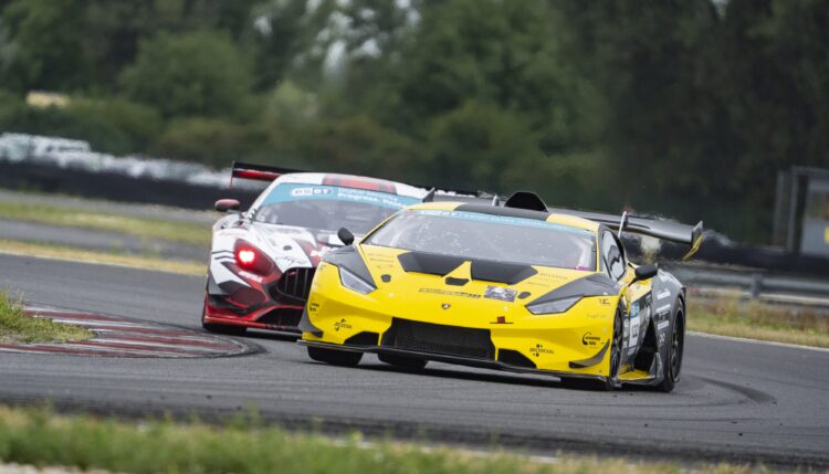 Dennis Waszek: Grand Turismo Amphibian