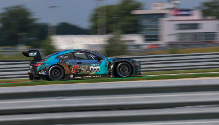 Antal Zsigo dominated the qualifying rounds for both sprints at the Lausitzring