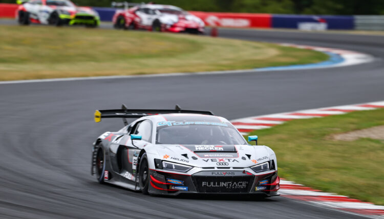 Miro Konopka crosses the line first, Fulín wins in GT3